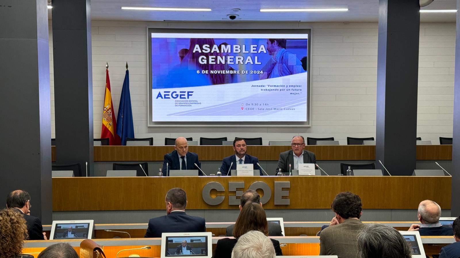 La Asamblea General de AEGEF analiza el futuro de la formación y el empleo en España